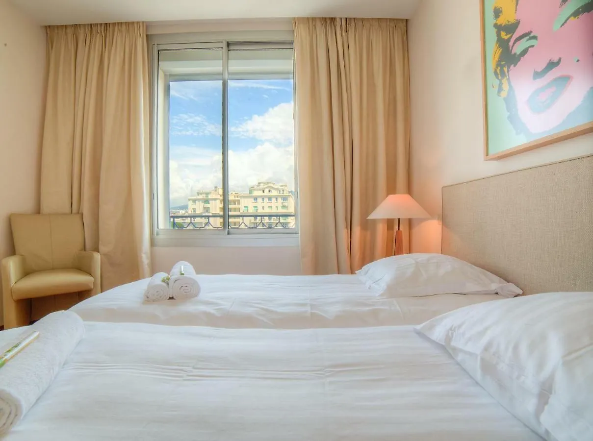 Appartement Residence Les Dunes Cannes 0*,  France